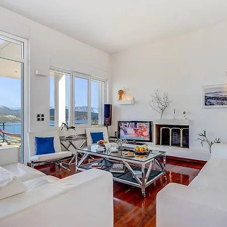 빌라 Lygia Sleeps 8 Pool Air Con Wifi 리지아