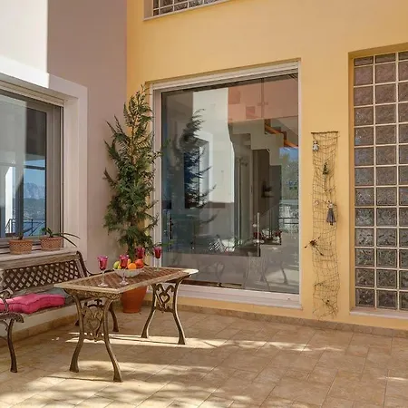 Lygia Sleeps 8 Pool Air Con Wifi * Lygia (Lefkada)